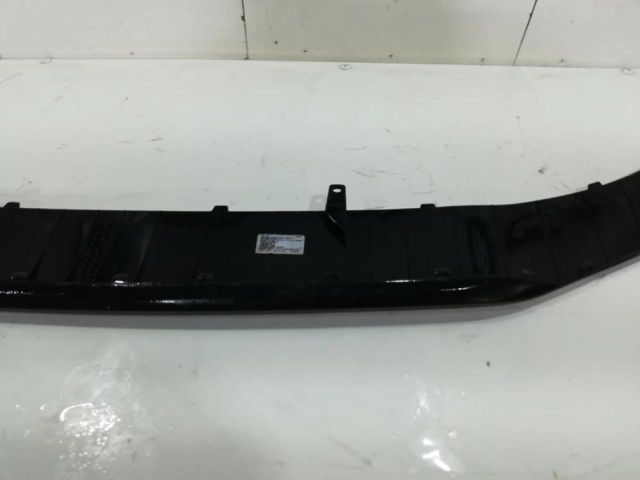 bontott HYUNDAI I30 Első Lökhárító Légterelő