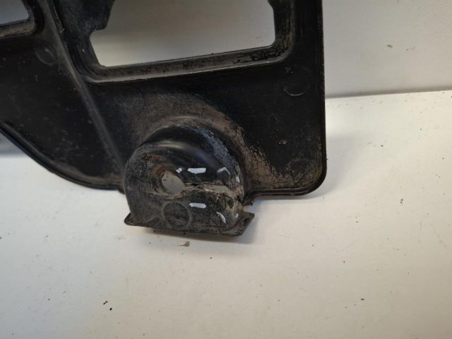 bontott HYUNDAI I30 Első Lökhárító Merevítő (Fém)