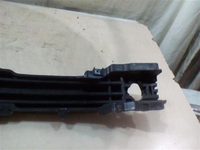 bontott HYUNDAI I30 Első Lökhárító Merevítő (Fém)