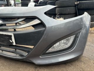 bontott HYUNDAI I30 Első Lökhárító (Részeivel)