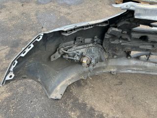 bontott HYUNDAI I30 Első Lökhárító (Részeivel)