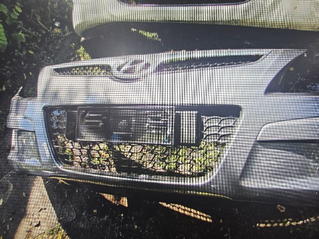 bontott HYUNDAI I30 Első Lökhárító (Részeivel)