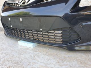 bontott HYUNDAI I30 Első Lökhárító (Részeivel)