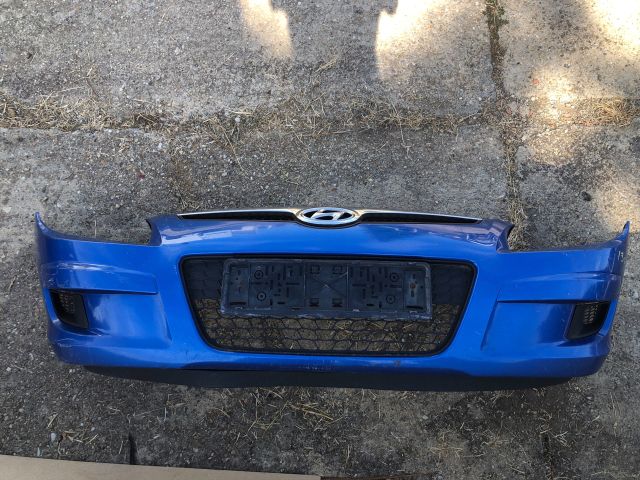 bontott HYUNDAI I30 Első Lökhárító (Részeivel)