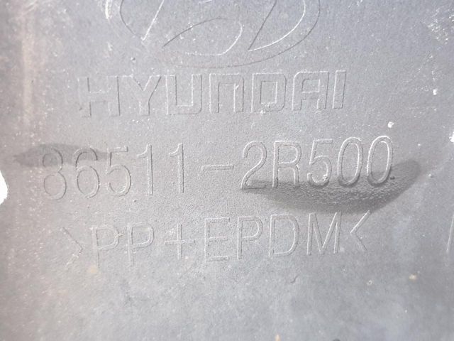 bontott HYUNDAI I30 Első Lökhárító (Részeivel)