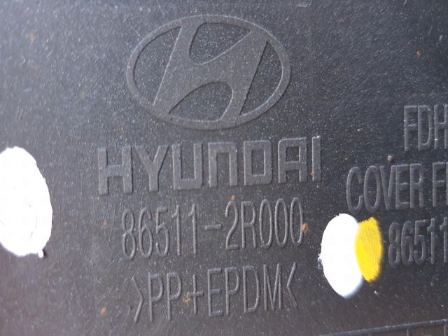 bontott HYUNDAI I30 Első Lökhárító (Részeivel)