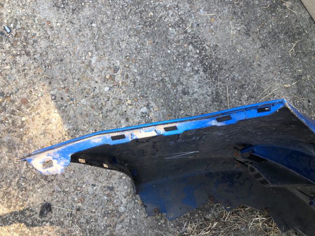 bontott HYUNDAI I30 Első Lökhárító (Részeivel)