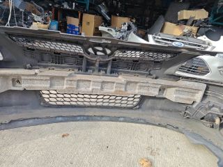 bontott HYUNDAI I30 Első Lökhárító (Részeivel)