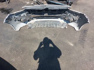 bontott HYUNDAI I30 Első Lökhárító (Részeivel)