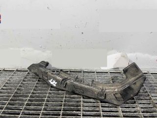 bontott HYUNDAI I30 Első Lökhárító Tartó Felső