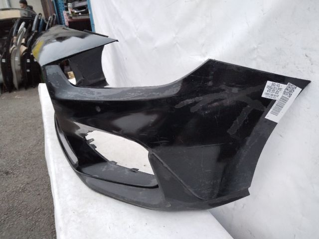 bontott HYUNDAI I30 Első Lökhárító (Üresen)