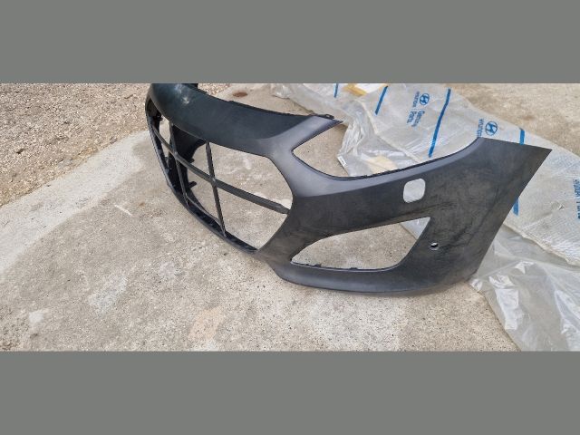 bontott HYUNDAI I30 Első Lökhárító (Üresen)