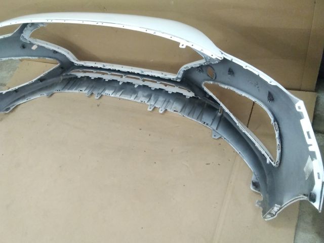 bontott HYUNDAI I30 Első Lökhárító (Üresen)