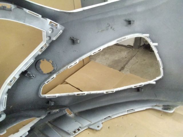 bontott HYUNDAI I30 Első Lökhárító (Üresen)