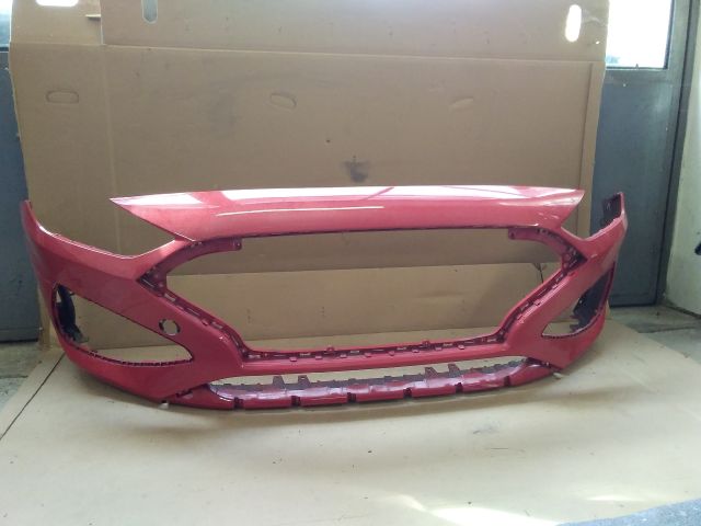 bontott HYUNDAI I30 Első Lökhárító (Üresen)