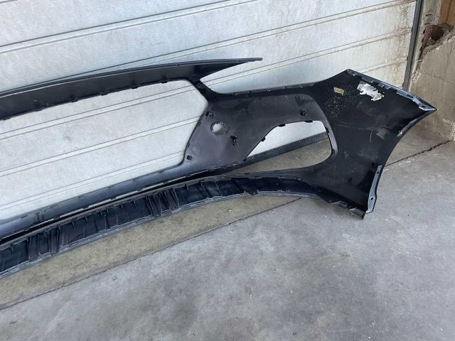 bontott HYUNDAI I30 Első Lökhárító (Üresen)