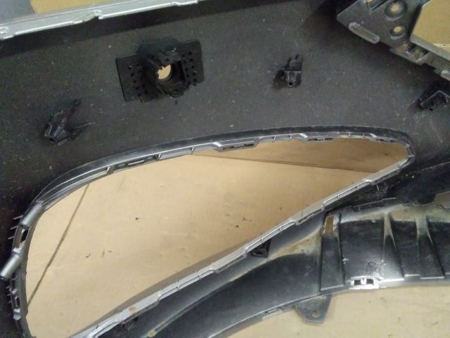 bontott HYUNDAI I30 Első Lökhárító (Üresen)