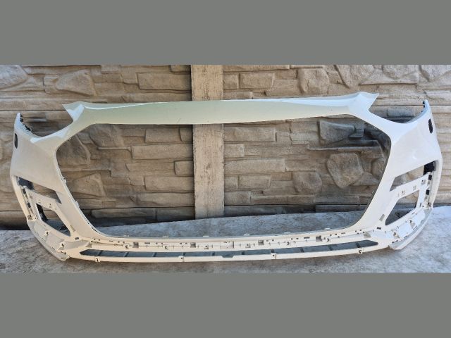 bontott HYUNDAI I30 Első Lökhárító (Üresen)