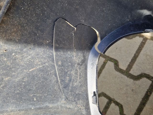 bontott HYUNDAI I30 Első Lökhárító (Üresen)