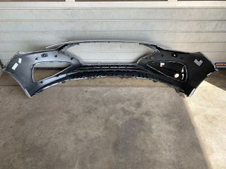 bontott HYUNDAI I30 Első Lökhárító (Üresen)