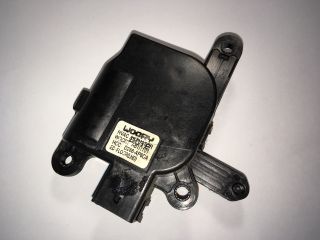 bontott HYUNDAI I30 Fűtés Állító Motor