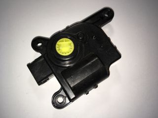 bontott HYUNDAI I30 Fűtés Állító Motor