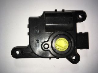 bontott HYUNDAI I30 Fűtés Állító Motor