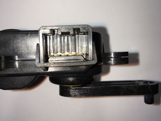 bontott HYUNDAI I30 Fűtés Állító Motor