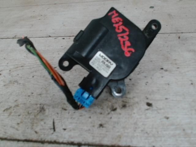 bontott HYUNDAI I30 Fűtés Állító Motor