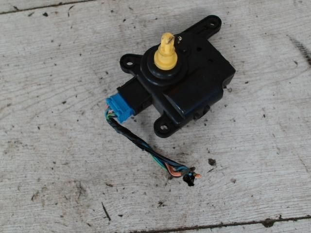 bontott HYUNDAI I30 Fűtés Állító Motor