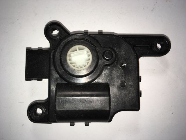 bontott HYUNDAI I30 Fűtés Állító Motor