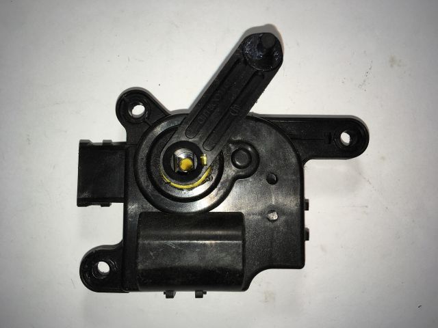 bontott HYUNDAI I30 Fűtés Állító Motor