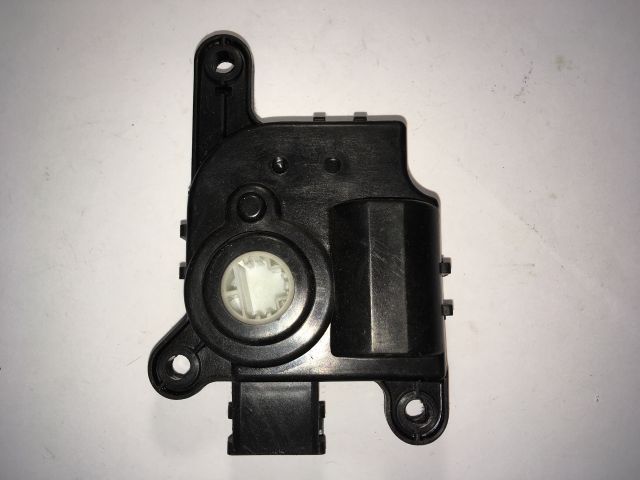 bontott HYUNDAI I30 Fűtés Állító Motor