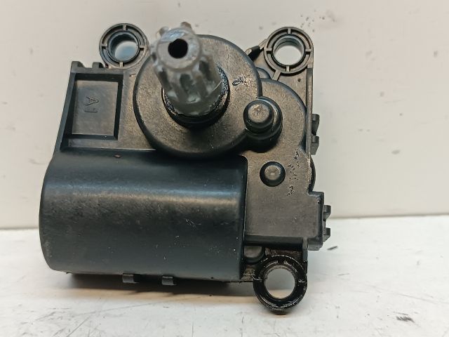 bontott HYUNDAI I30 Fűtés Állító Motor