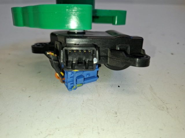 bontott HYUNDAI I30 Fűtés Állító Motor