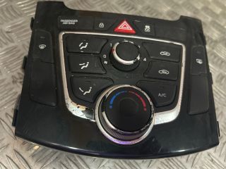 bontott HYUNDAI I30 Fűtéskapcsoló