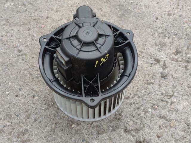 bontott HYUNDAI I30 Fűtőmotor (Klímás)