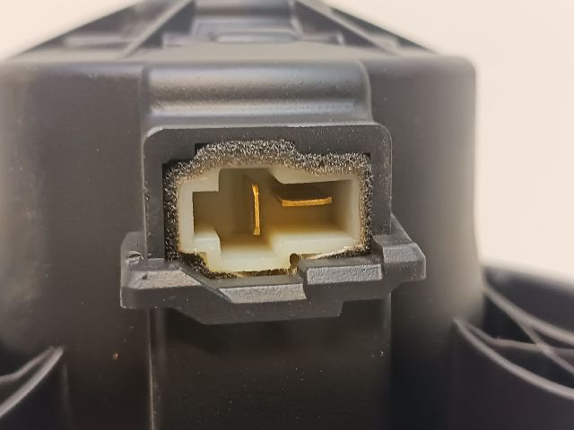 bontott HYUNDAI I30 Fűtőmotor (Klímás)