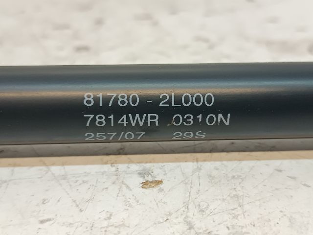 bontott HYUNDAI I30 Gázrugós Kitámasztó Teleszkóp Pár Csomagtérajtó