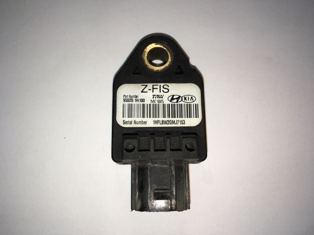 bontott HYUNDAI I30 Gyorsulás Jeladó