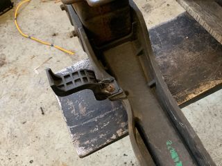 bontott HYUNDAI I30 Hátsó középső Lökhárító Tartó (Műanyag)