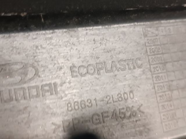 bontott HYUNDAI I30 Hátsó középső Lökhárító Tartó (Műanyag)