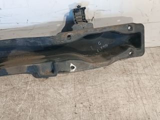 bontott HYUNDAI I30 Hátsó középső Lökhárító Tartó (Műanyag)