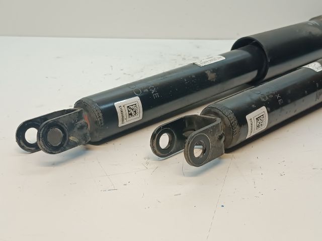 bontott HYUNDAI I30 Hátsó Lengéscsillapító Pár