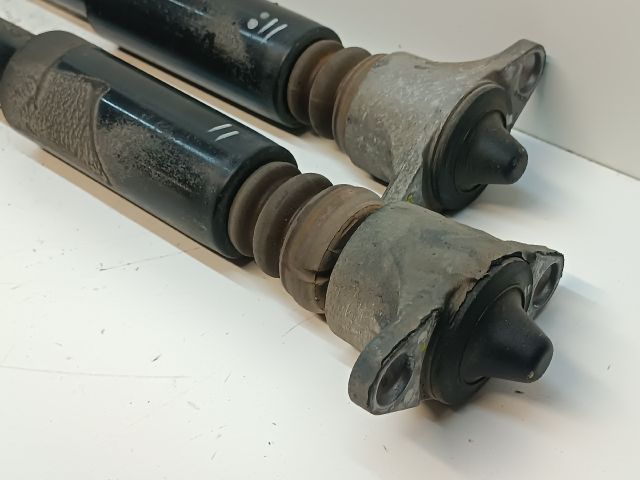 bontott HYUNDAI I30 Hátsó Lengéscsillapító Pár