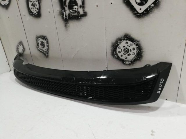 bontott HYUNDAI I30 Hátsó Lökhárító Légterelő