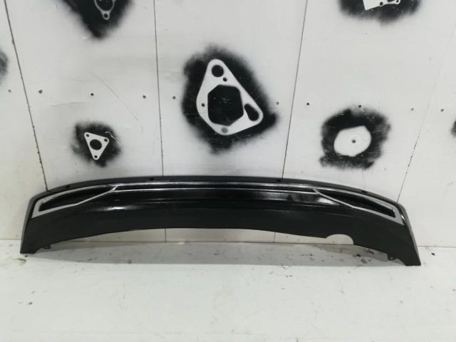 bontott HYUNDAI I30 Hátsó Lökhárító Légterelő