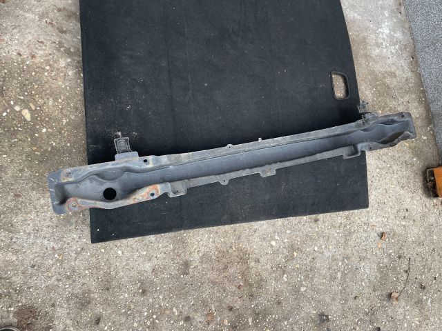 bontott HYUNDAI I30 Hátsó Lökhárító Merevítő (Fém)