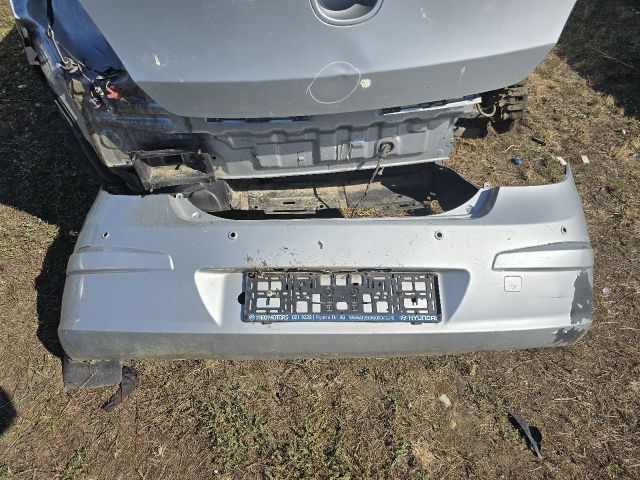 bontott HYUNDAI I30 Hátsó Lökhárító (Részeivel)