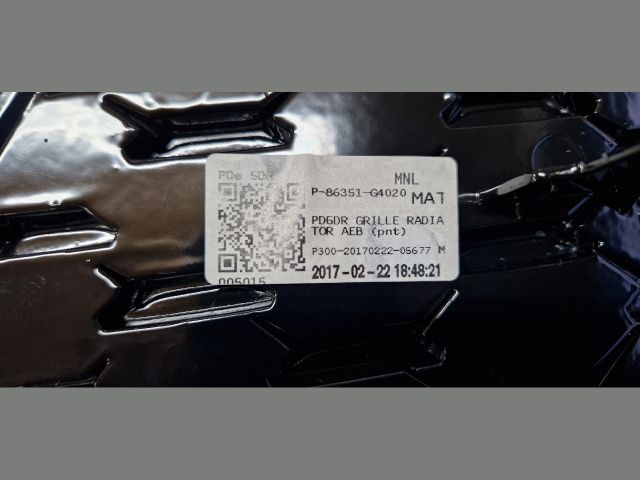 bontott HYUNDAI I30 Hűtőrács